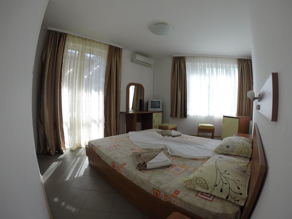 Hotel Filland Sozopol Bilik gambar